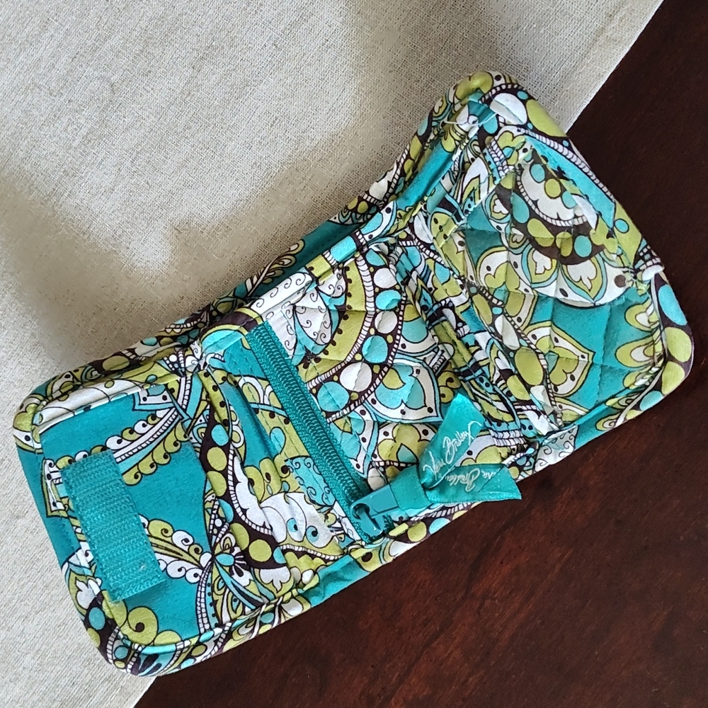 Wallets - Picture 2 of 3